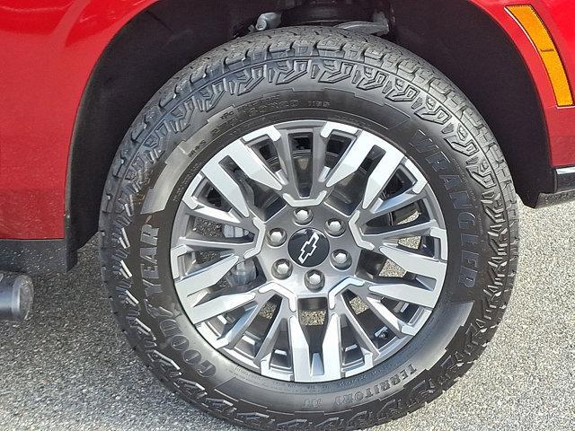 used 2025 Chevrolet Suburban car, priced at $74,595