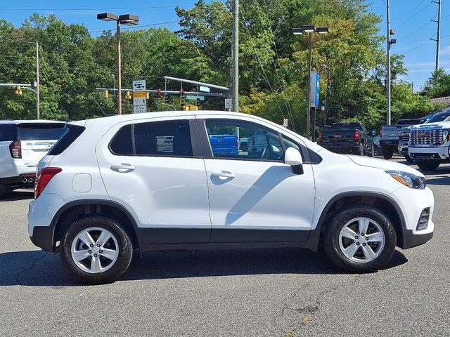 used 2022 Chevrolet Trax car, priced at $18,495