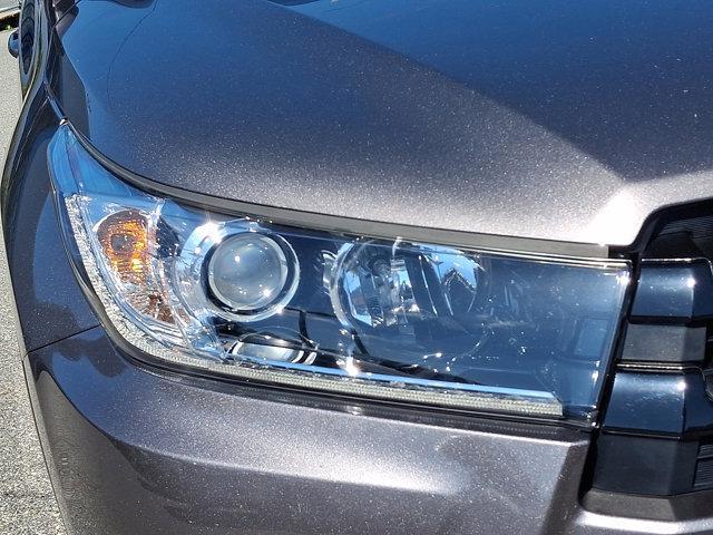 used 2018 Toyota Highlander car, priced at $27,495