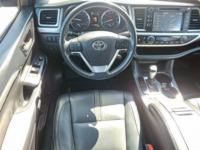used 2018 Toyota Highlander car, priced at $27,495