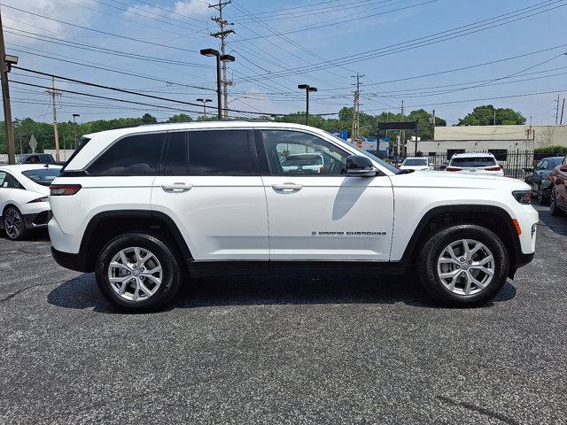 used 2022 Jeep Grand Cherokee car, priced at $33,231