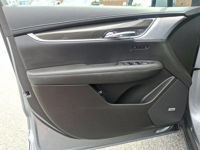 used 2023 Cadillac XT6 car, priced at $42,490