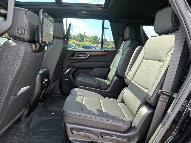 used 2025 GMC Yukon car, priced at $91,999