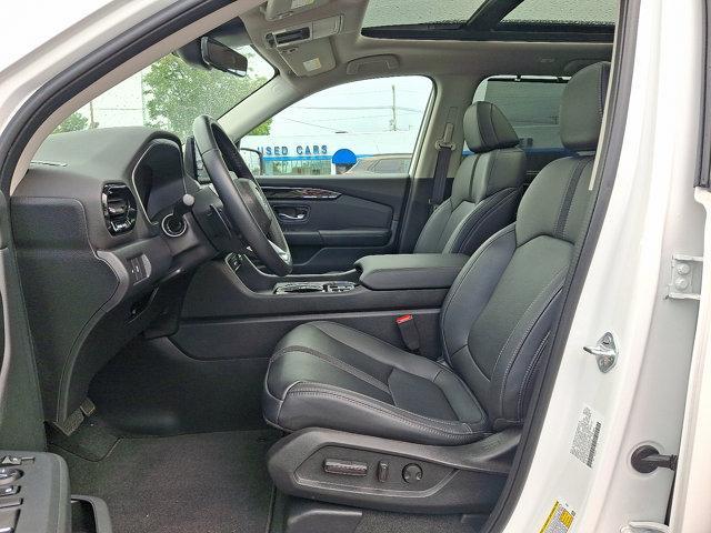 used 2023 Honda Pilot car, priced at $43,990