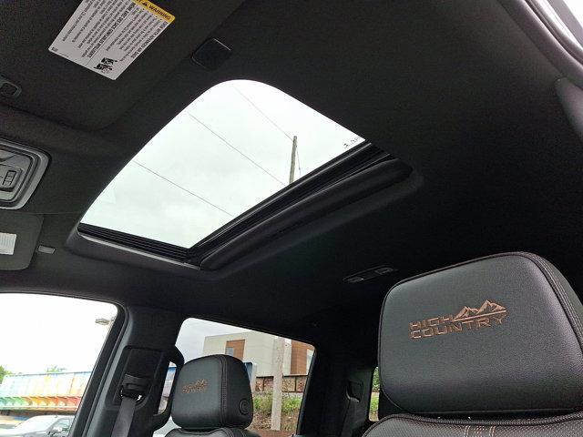 used 2022 Chevrolet Silverado 1500 car, priced at $50,990