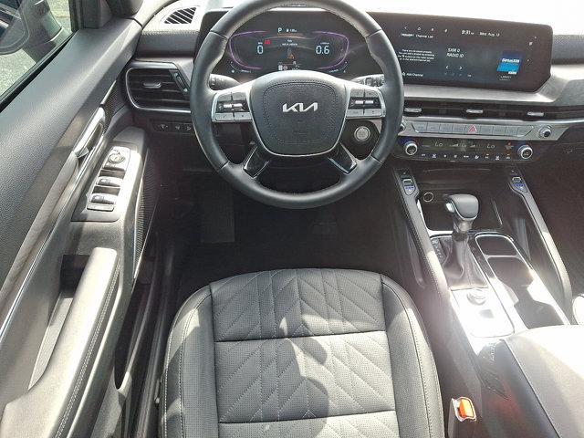 used 2025 Kia Telluride car, priced at $45,495