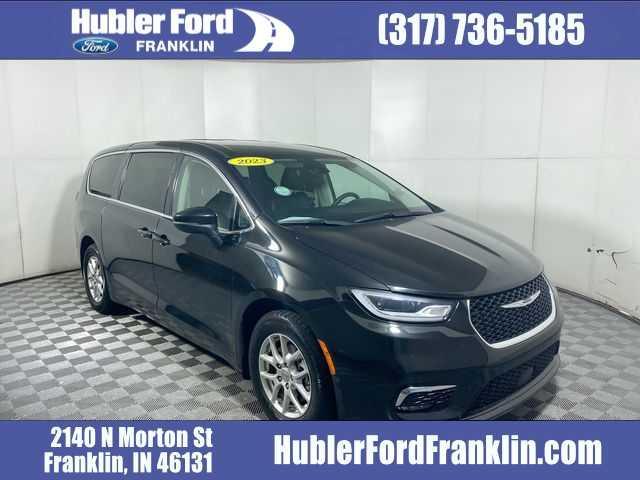 used 2023 Chrysler Pacifica car, priced at $27,663