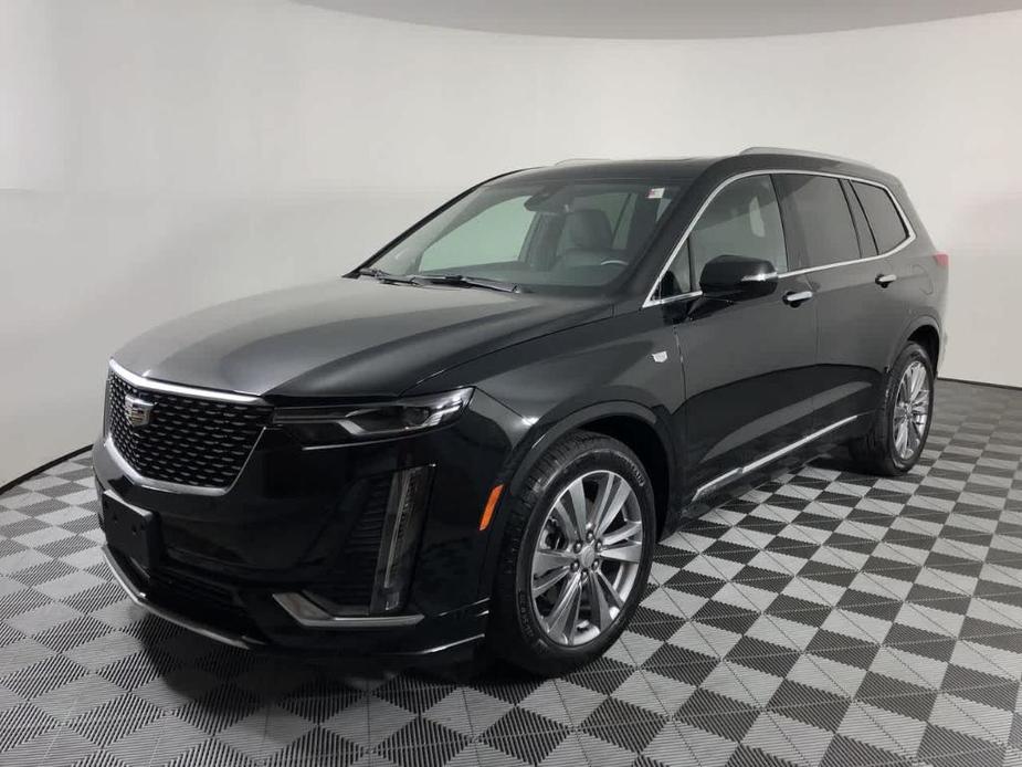 used 2023 Cadillac XT6 car, priced at $40,678