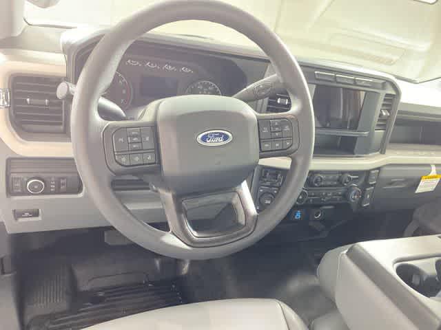 new 2024 Ford F-250 car, priced at $58,066