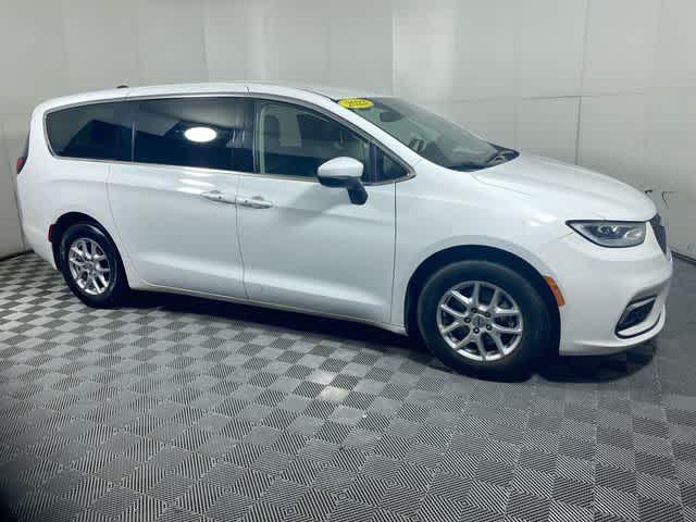 used 2023 Chrysler Pacifica car, priced at $26,644