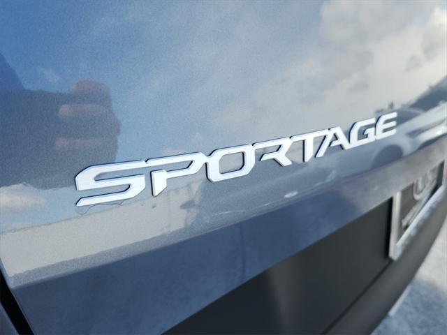 new 2025 Kia Sportage car, priced at $30,361