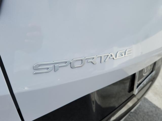 new 2025 Kia Sportage car, priced at $32,064