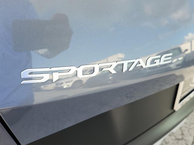 new 2025 Kia Sportage car, priced at $30,573