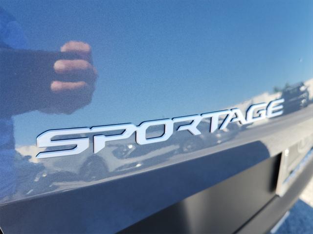 new 2025 Kia Sportage car, priced at $30,361