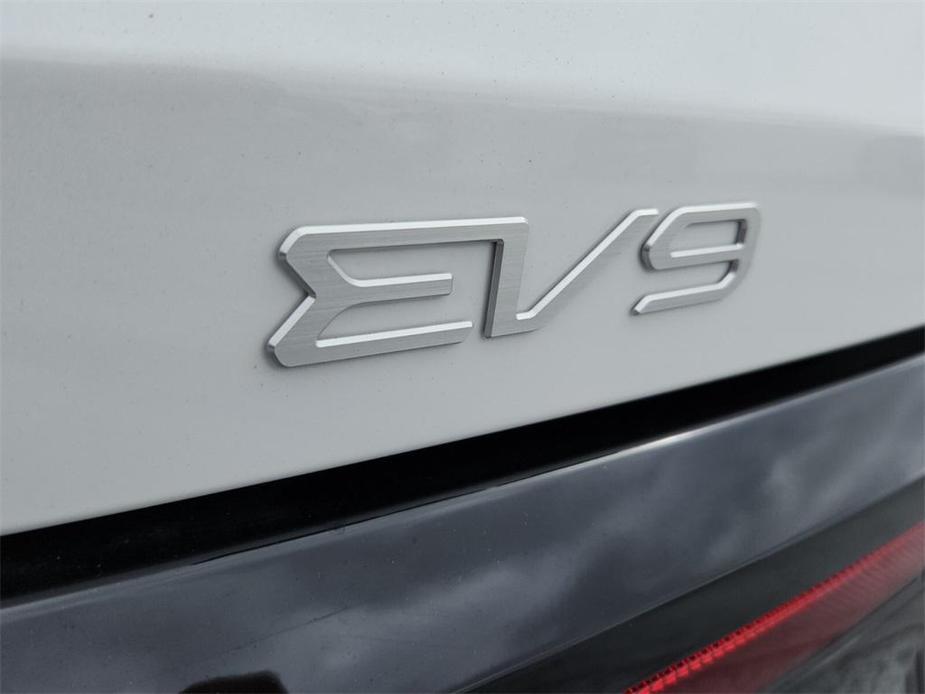 new 2024 Kia EV9 car