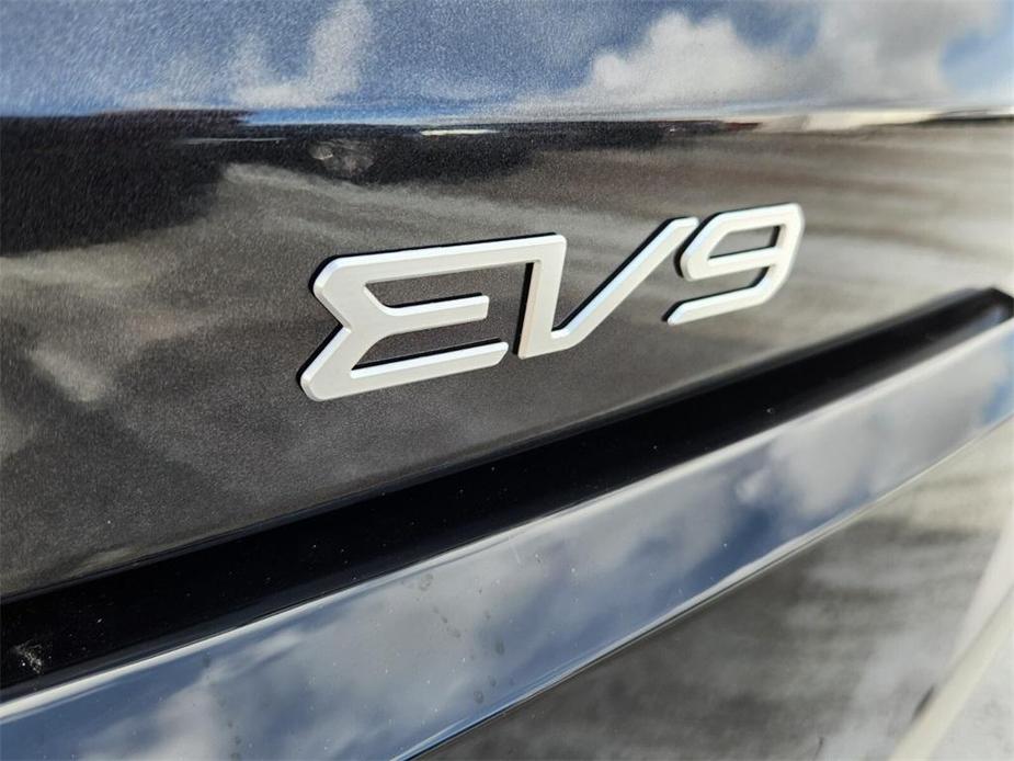 new 2024 Kia EV9 car, priced at $66,325