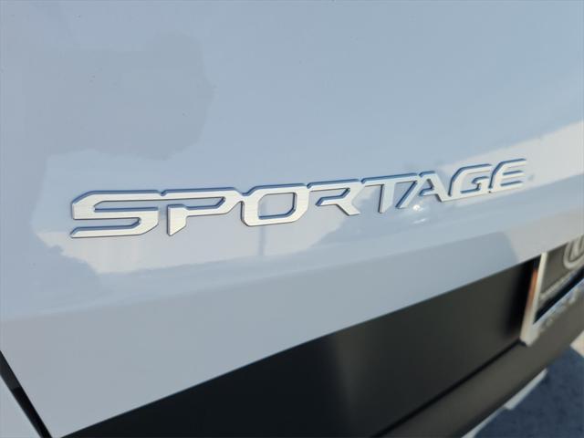 new 2025 Kia Sportage car, priced at $30,734