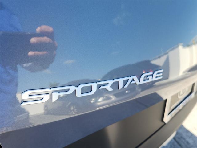 new 2025 Kia Sportage car, priced at $32,019