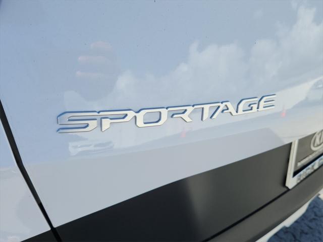 new 2025 Kia Sportage car, priced at $30,734