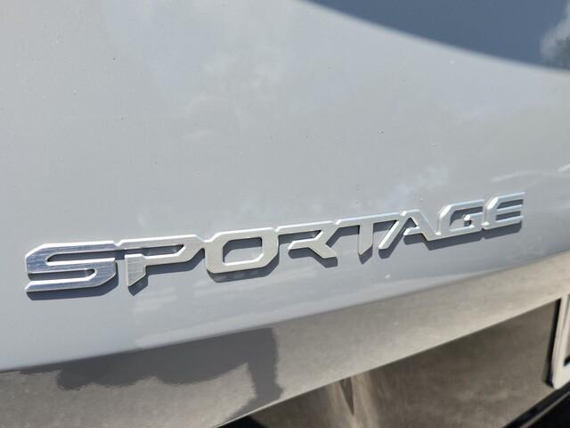 new 2025 Kia Sportage car, priced at $35,798