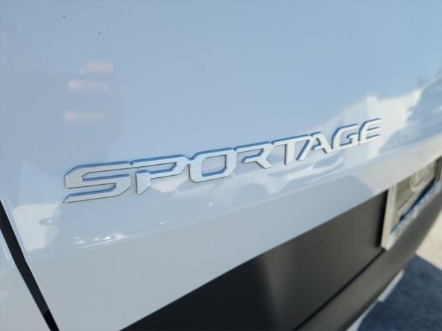 new 2025 Kia Sportage car, priced at $30,734