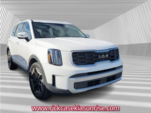 used 2024 Kia Telluride car, priced at $32,019