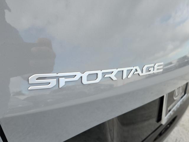 new 2025 Kia Sportage car, priced at $35,798