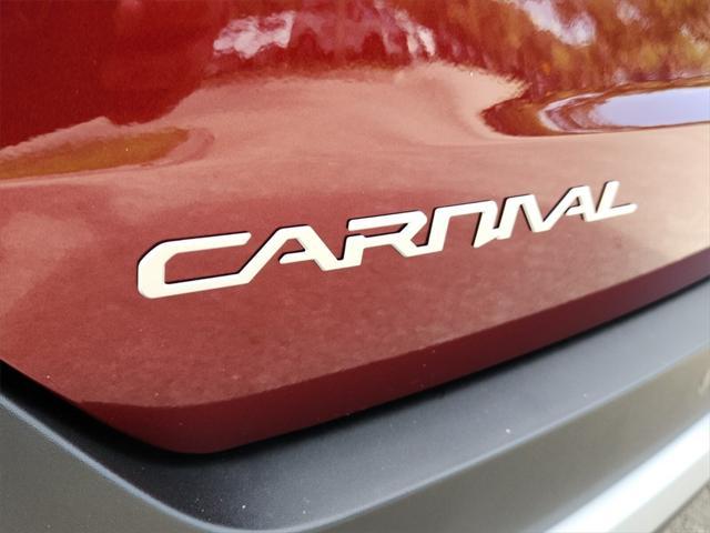 new 2025 Kia Carnival car, priced at $40,160