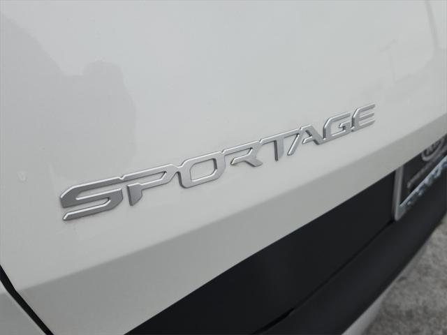 new 2025 Kia Sportage Hybrid car, priced at $35,835