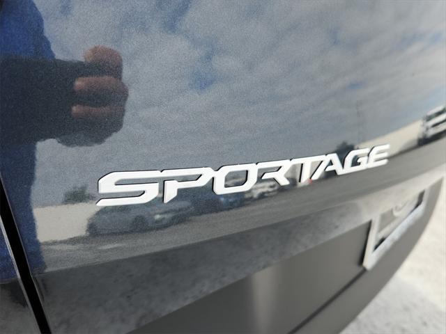 new 2025 Kia Sportage car, priced at $28,668