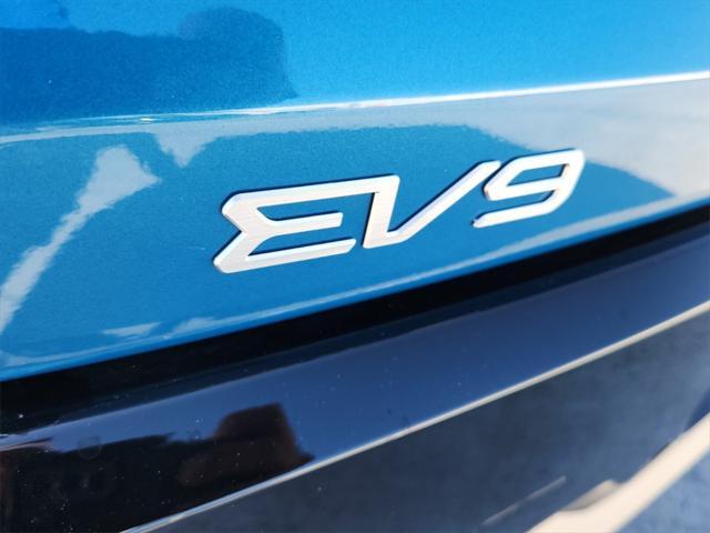 new 2024 Kia EV9 car, priced at $68,340