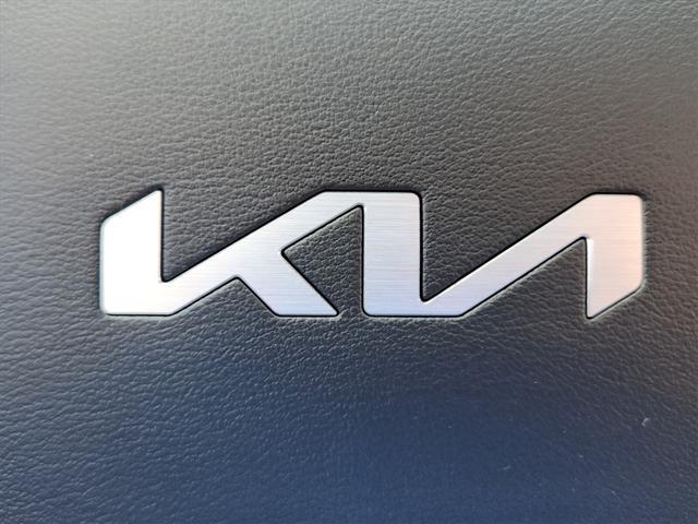 new 2025 Kia Niro car, priced at $28,565