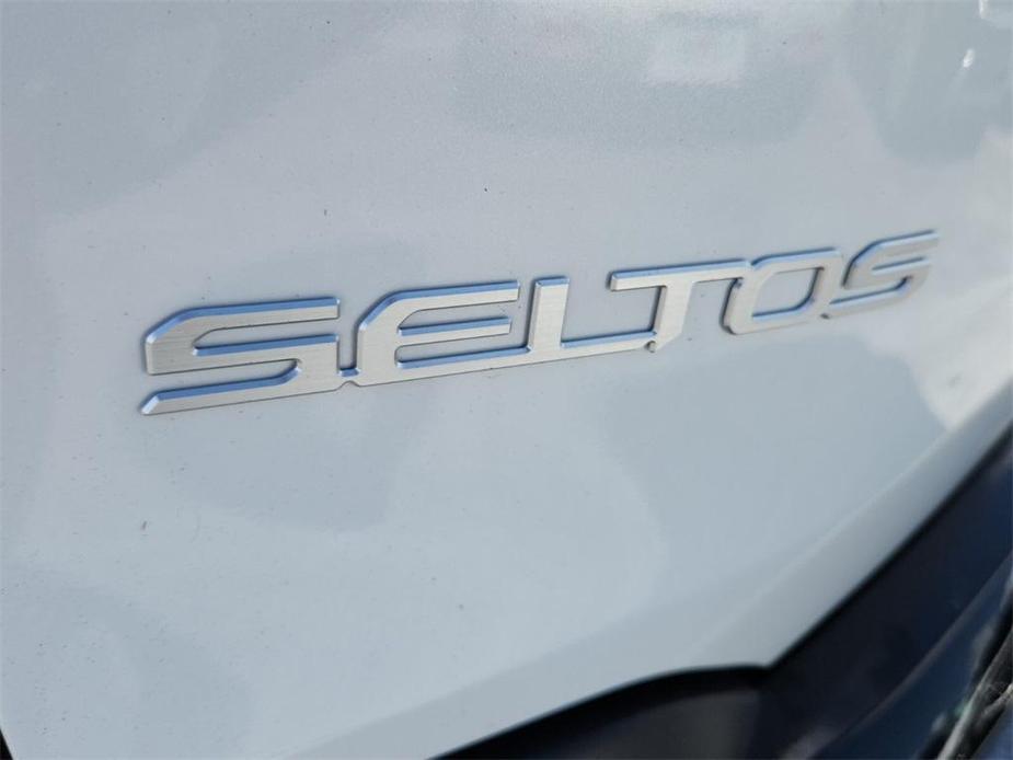 new 2024 Kia Seltos car, priced at $32,355