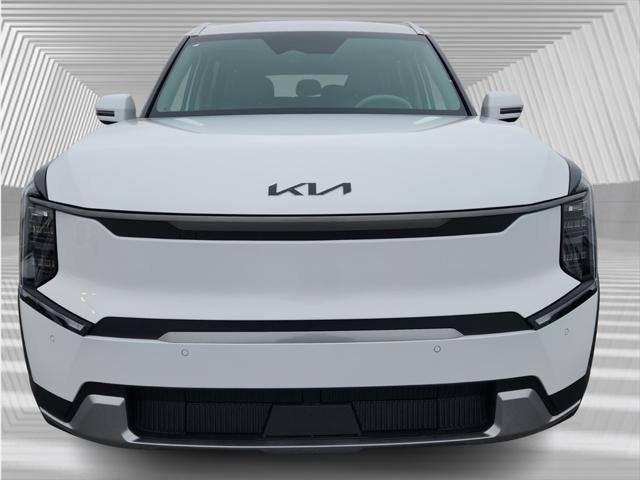 new 2025 Kia EV9 car, priced at $58,315