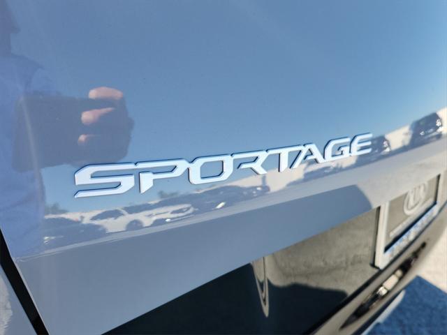 new 2025 Kia Sportage car, priced at $35,798