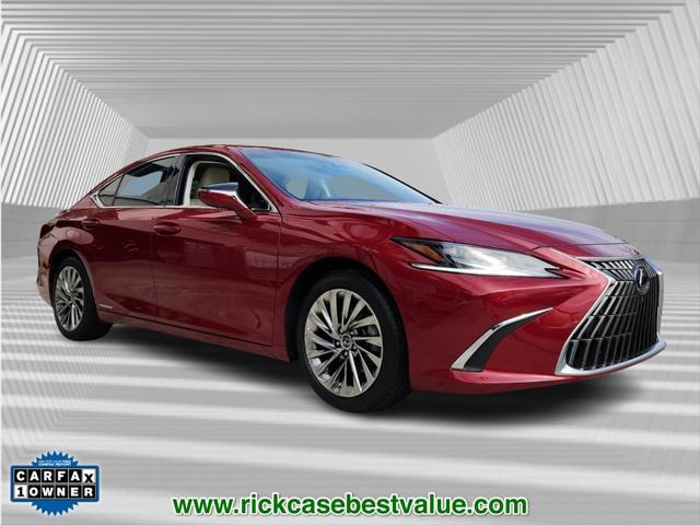 used 2022 Lexus ES 300h car, priced at $43,750