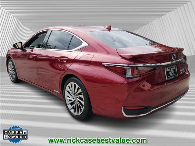 used 2022 Lexus ES 300h car, priced at $43,750