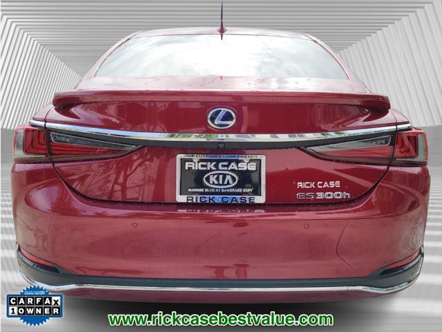 used 2022 Lexus ES 300h car, priced at $43,750