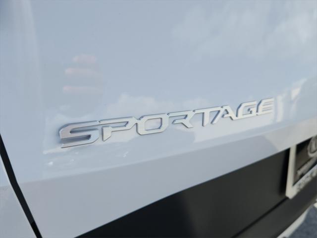 new 2025 Kia Sportage car, priced at $29,451