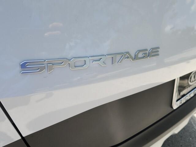 new 2025 Kia Sportage car, priced at $30,819