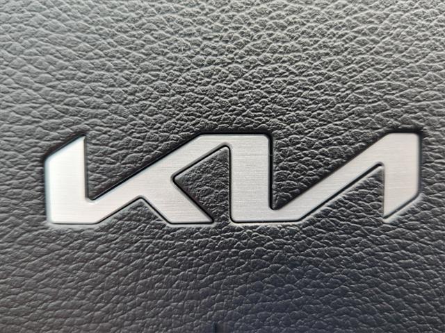 new 2025 Kia Sportage car, priced at $31,802