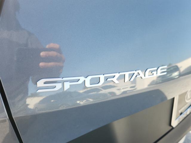 new 2025 Kia Sportage car, priced at $30,573