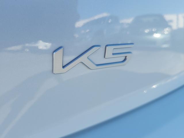 new 2025 Kia K5 car, priced at $31,259