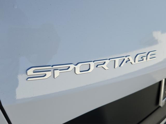 new 2025 Kia Sportage car, priced at $30,734