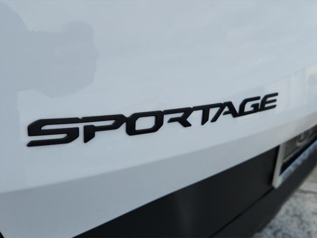 new 2025 Kia Sportage car, priced at $33,148