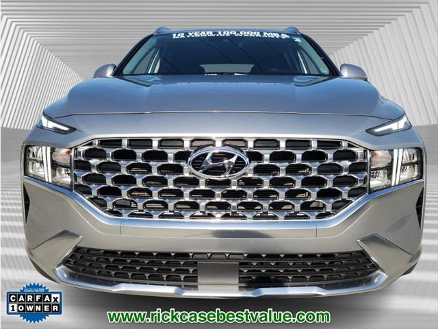 used 2022 Hyundai Santa Fe car, priced at $19,990