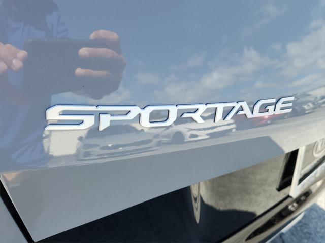 new 2025 Kia Sportage car, priced at $36,266