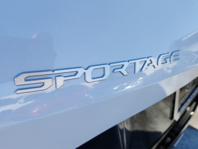 new 2025 Kia Sportage car, priced at $35,798