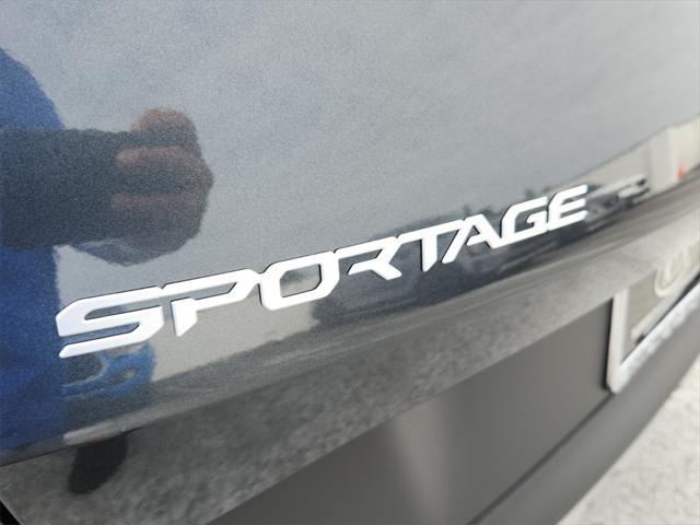 new 2025 Kia Sportage car, priced at $30,734