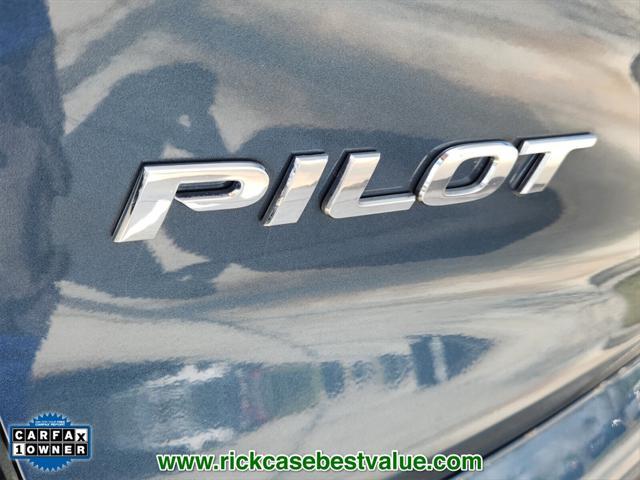 used 2022 Honda Pilot car, priced at $26,990